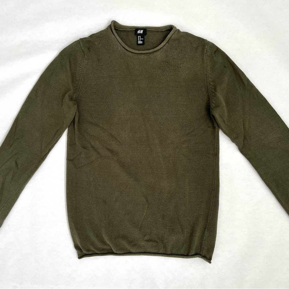 H&M | Navy Green Crew Neck | M